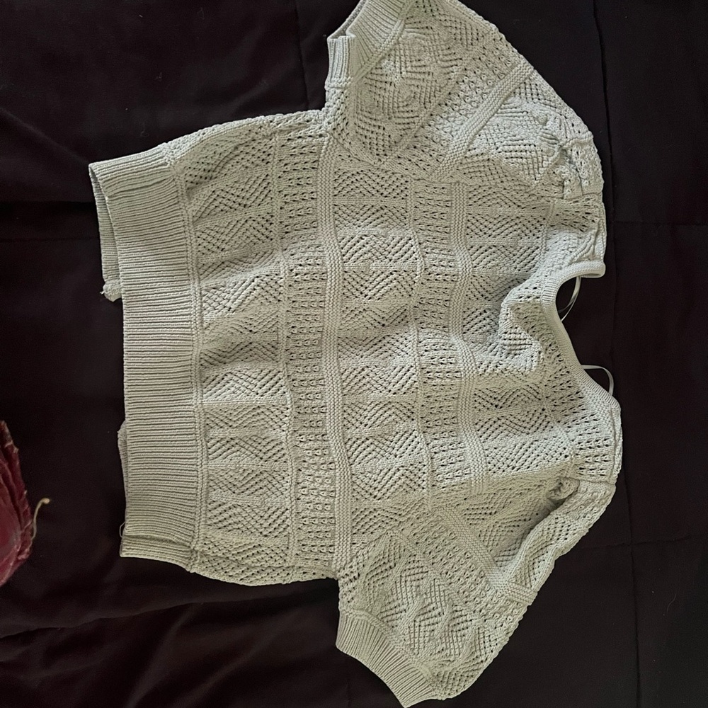 Women's Cable Knit Sweater - green